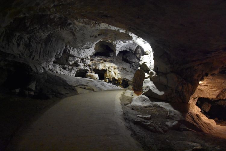 Lurgrotte Peggau Stmk.