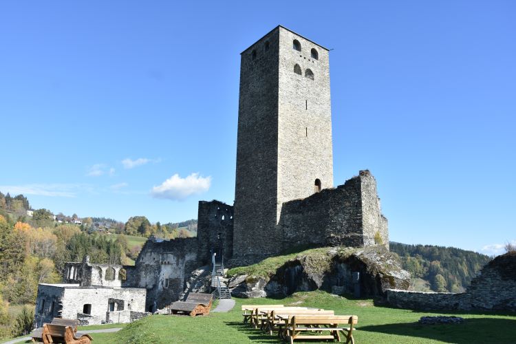 St. Veit Liebenfels Bergfried 40m