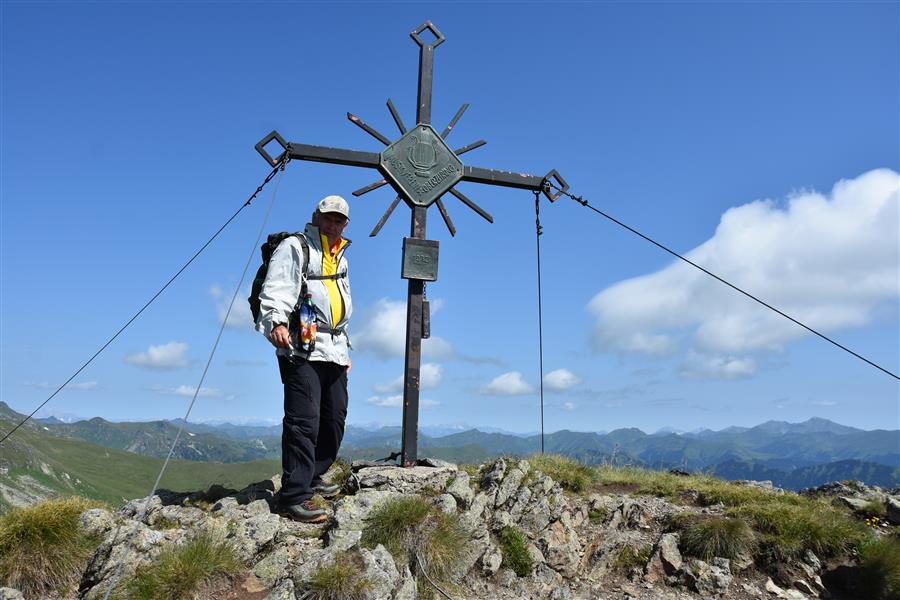 Ziel drei Schießeck 2275m, es war mein 175 igstes Gipfelkreuz